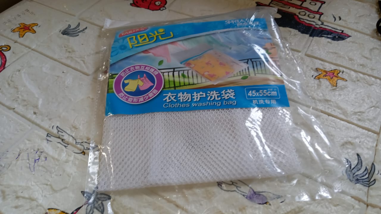 6459 Large Mesh Laundry Bags for Delicates with Premium Zipper, Travel Storage Organize Bag, Clothing Washing Bags for Laundry, Blouse, Bra, Hosiery, Stocking, Underwear, Lingerie (1 Pc) 6459 Large Mesh Laundry Bags for Delicates with Premium Zipper, Travel Storage Organize Bag, Clothing Washing Bags for Laundry, Blouse, Bra, Hosiery, Stocking, Underwear, Lingerie (1 Pc)